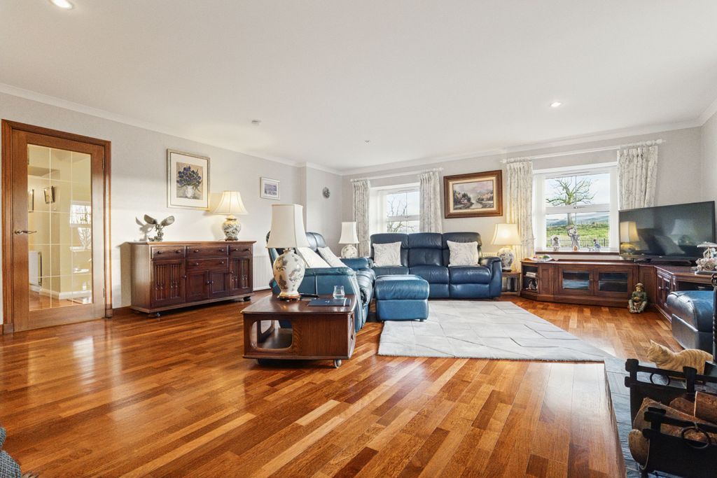 Additional image 3 of 6 bed detached house for saleOverglinns, Fintry, Glasgow G63