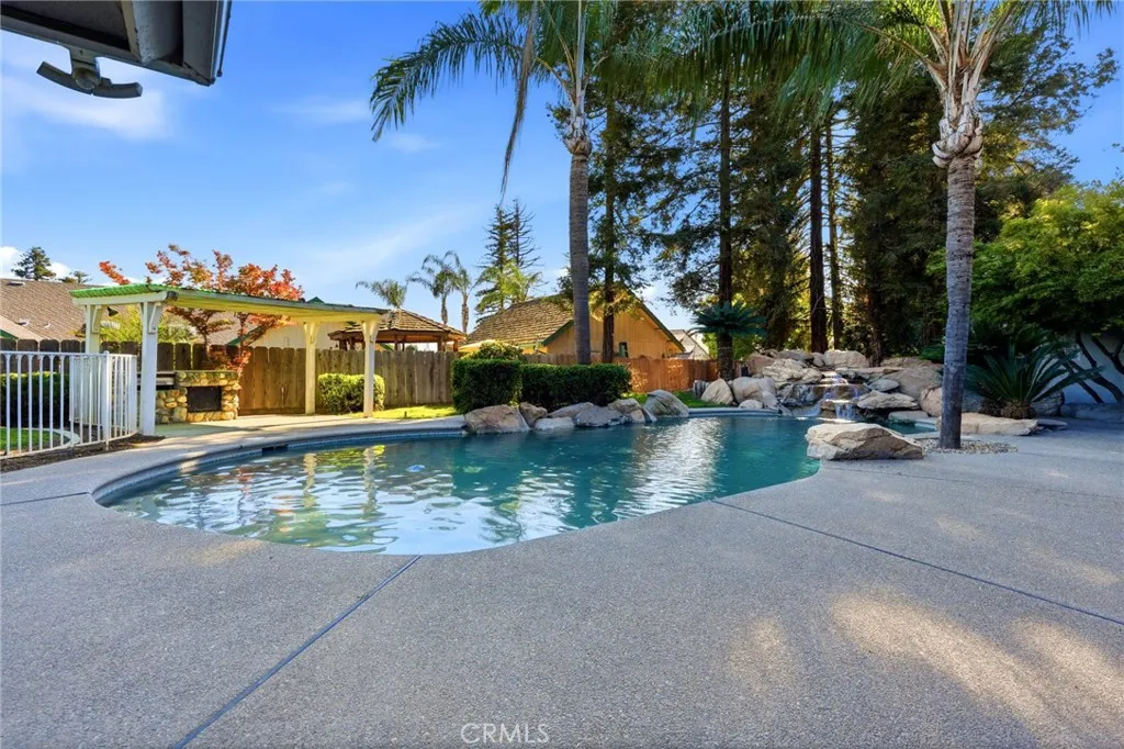 Additional image 136 of 412 N Kanai, Porterville, CA 93257