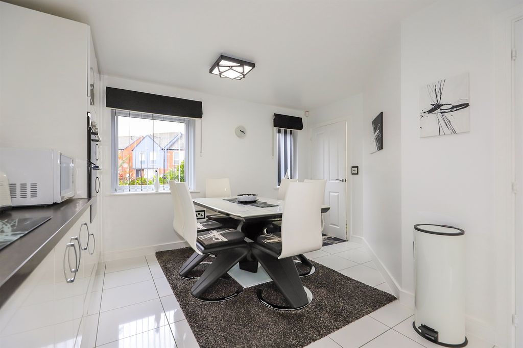 Additional image 14 of 3 bed semi-detached house for saleHemlock Way, Bilston WV14