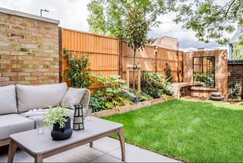 House 17 North Gate Park, Harringay N15, New home