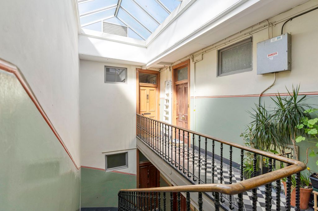 Additional image 16 of 1 bed flat for sale29/12 Jeffrey Street, Old Town, Edinburgh EH1
