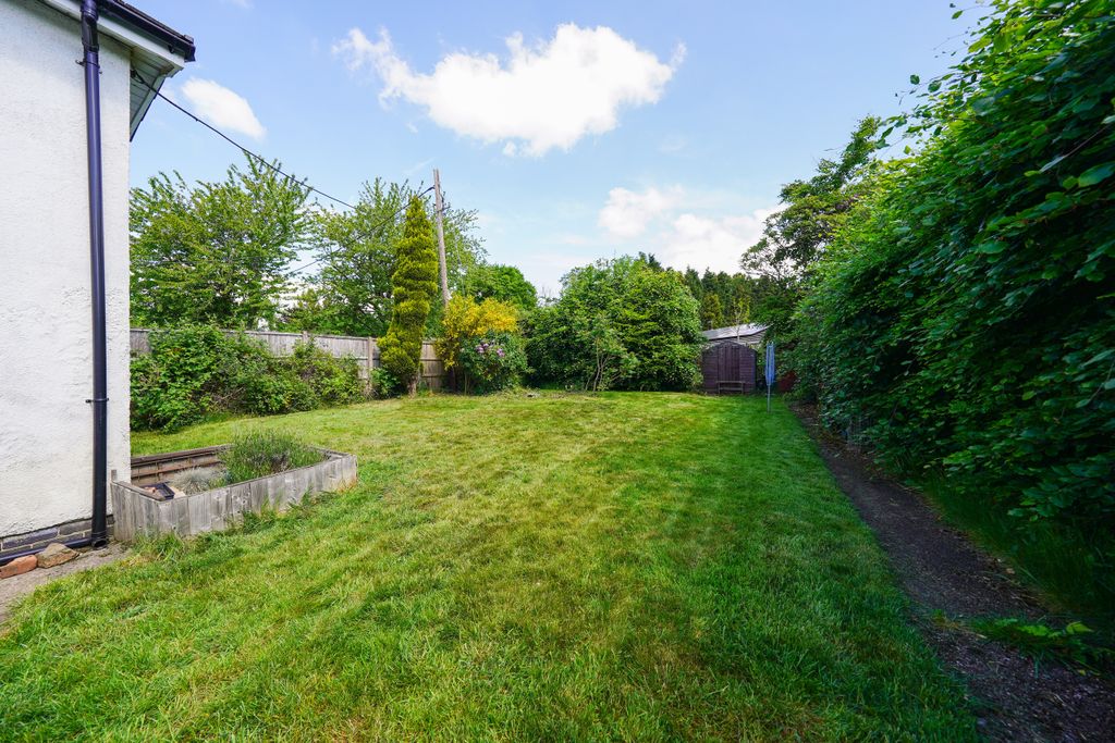 Additional image 15 of 3 bed detached bungalow for saleLeicester Road, Markfield, Leicestershire LE67