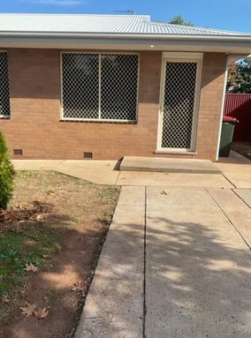 4/2 Chantilly St, Narrandera NSW 2700