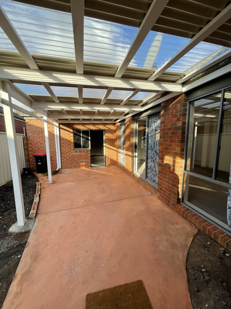 Additional image 12 of 3 Ranmore Grove, Caroline Springs VIC 3023