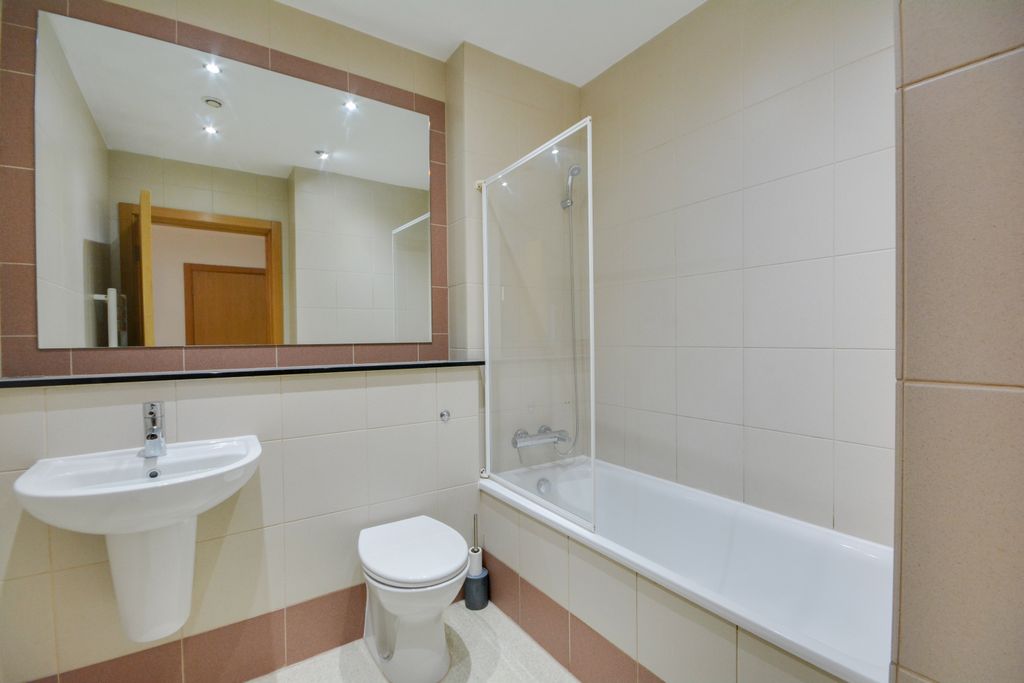 Additional image 13 of 2 bed flat for saleEast Float Quay, Dock Road, Birkenhead CH41