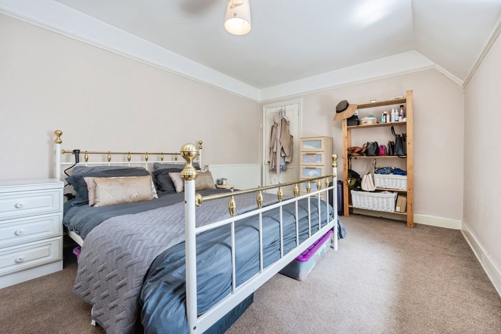 Additional image 23 of 11 bed detached house for saleLansdowne Road, Bedford, Bedfordshire MK40