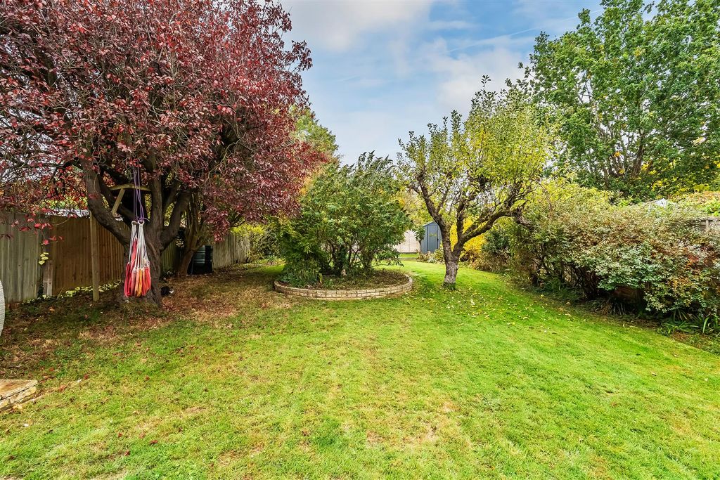 Additional image 30 of 4 bed detached house for saleAgates Lane, Ashtead KT21