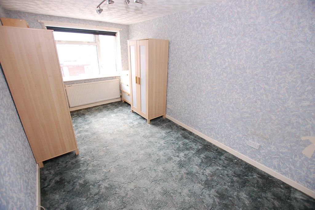 Additional image 8 of 5 bed semi-detached house for saleGlendon Crescent, Ashton-Under-Lyne, Greater Manchester OL6