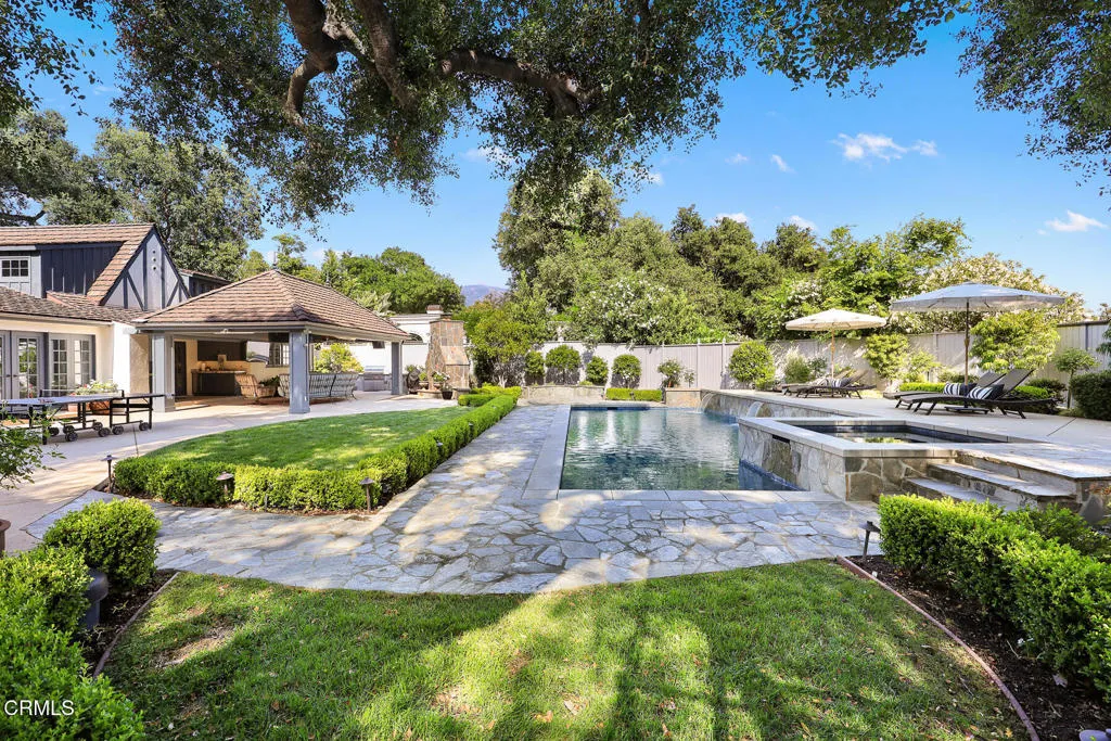 Additional image 134 of 555 Meadow Grove Street, La Canada Flintridge, CA 91011
