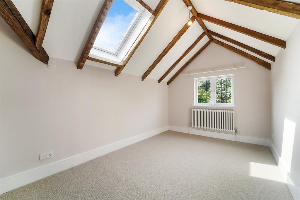 Additional image 16 of 5 bed detached house for saleBeacon Way, Banstead SM7