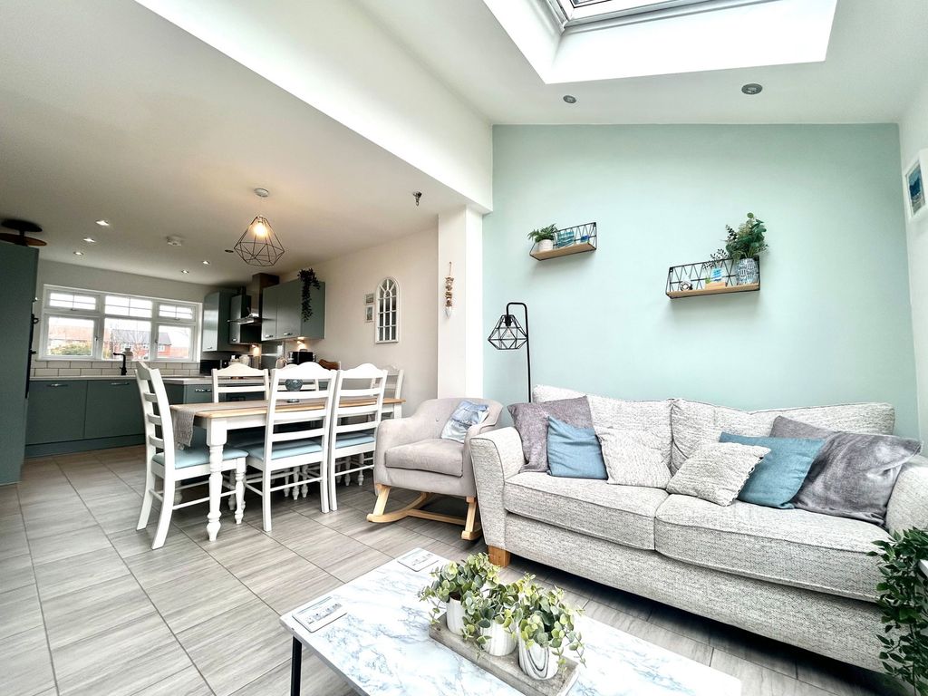 Additional image 8 of 3 bed detached house for saleAmbergate Road, Bilston WV14