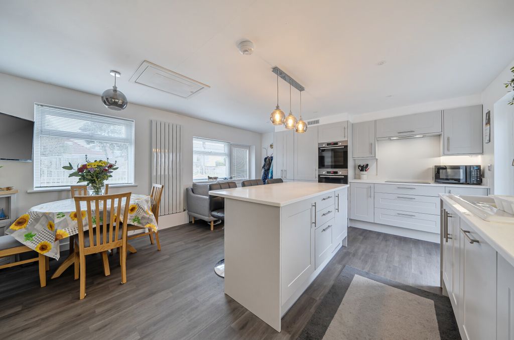 Additional image 4 of 4 bed bungalow for saleManor Park, Sticklepath, Barnstaple, Devon EX31