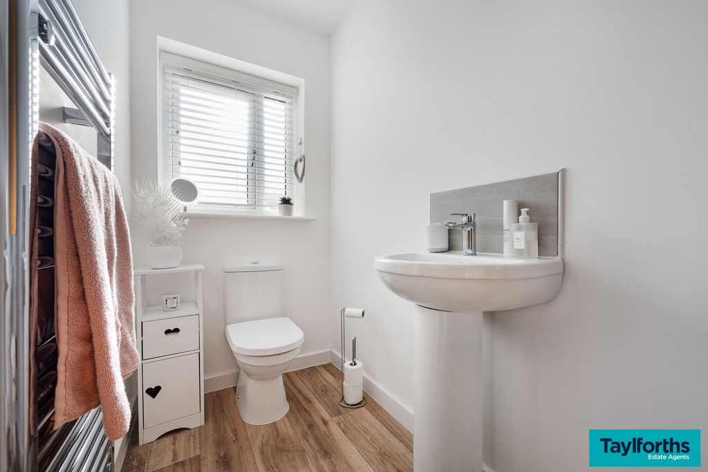 Additional image 14 of 5 bed detached house for saleLane Ends Close, Barnoldswick BB18