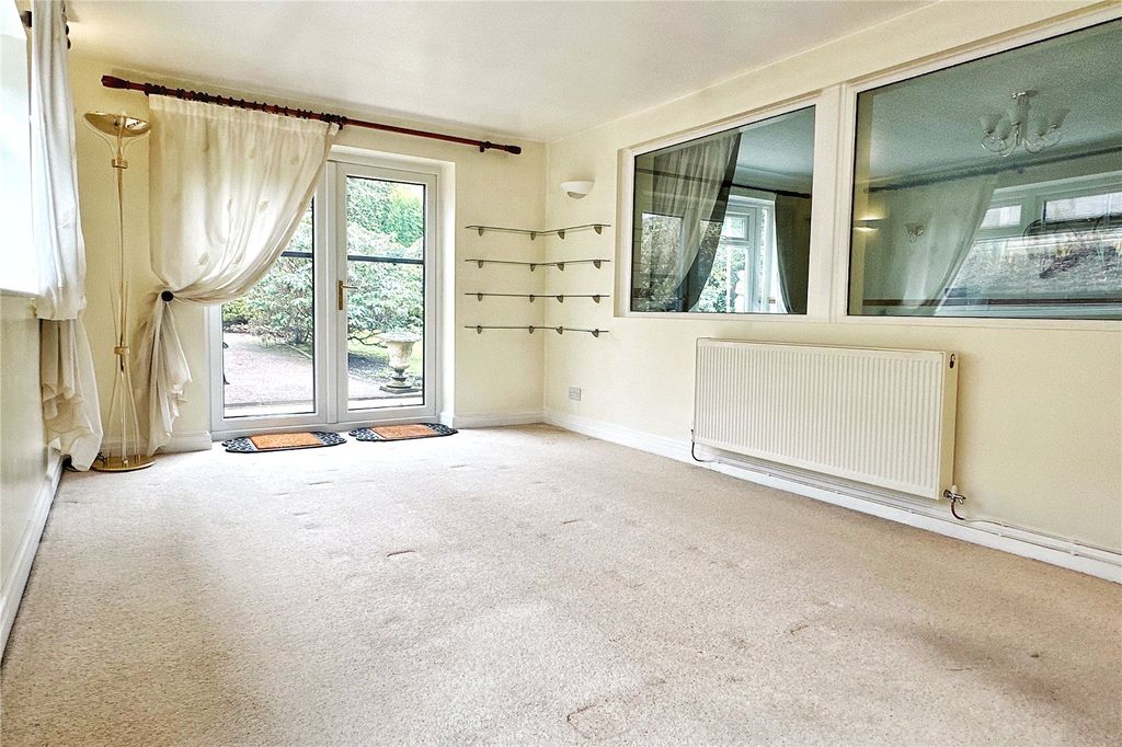 Additional image 11 of 2 bed detached bungalow for saleHunt Avenue, Ashton-Under-Lyne, Greater Manchester OL7