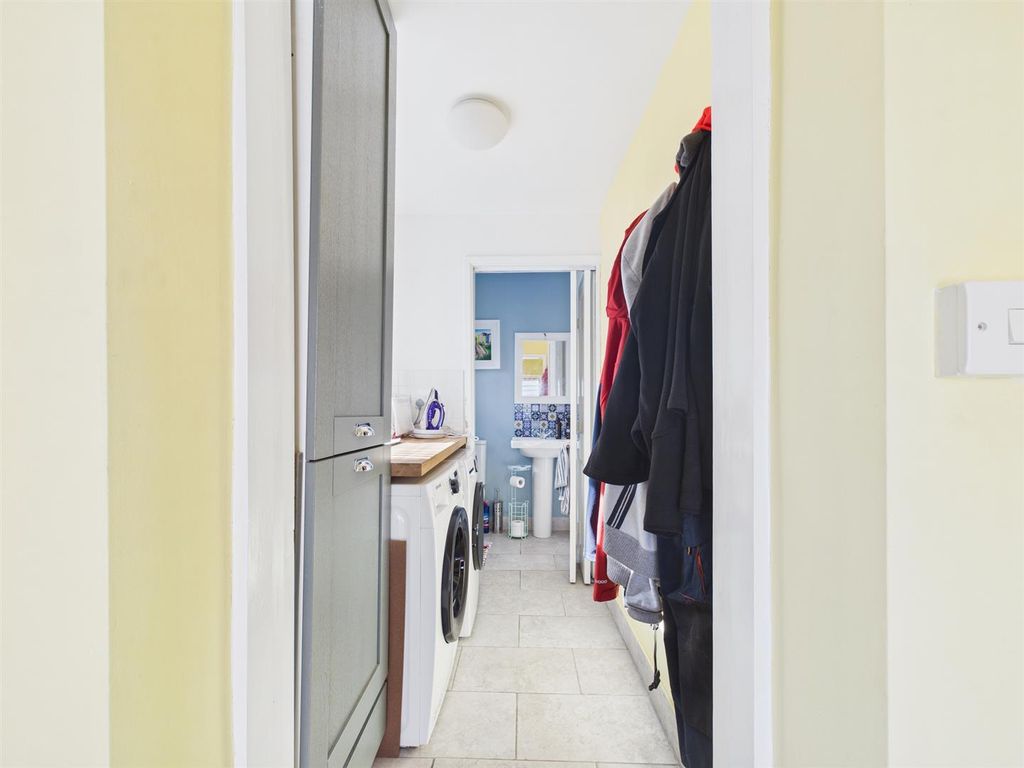 Additional image 13 of 3 bed detached house for saleHendre Road, Capel Hendre, Ammanford SA18