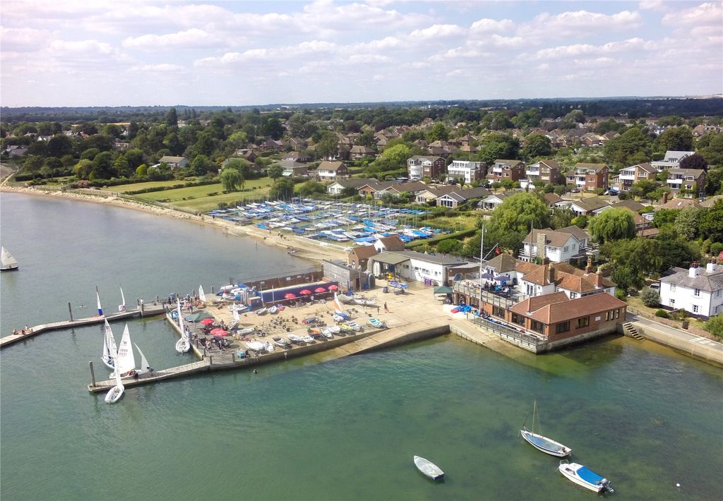 Additional image 25 of 2 bed detached house for saleThe Gatehouse, Millwood, Emsworth, West Sussex PO10