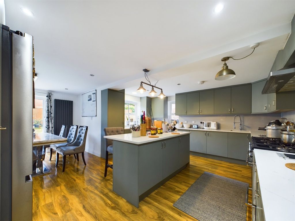Additional image 2 of 5 bed detached house for saleArbery Way, Arborfield, Berkshire RG2