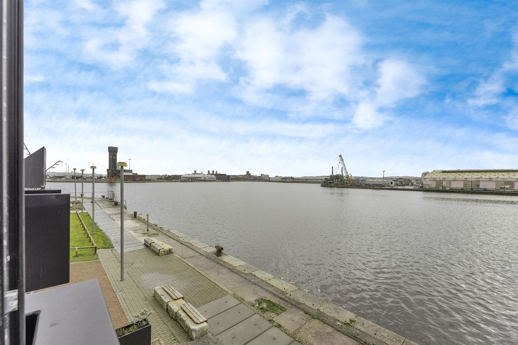 Additional image 10 of 2 bed town house for saleRedbridge Quay, Birkenhead CH41