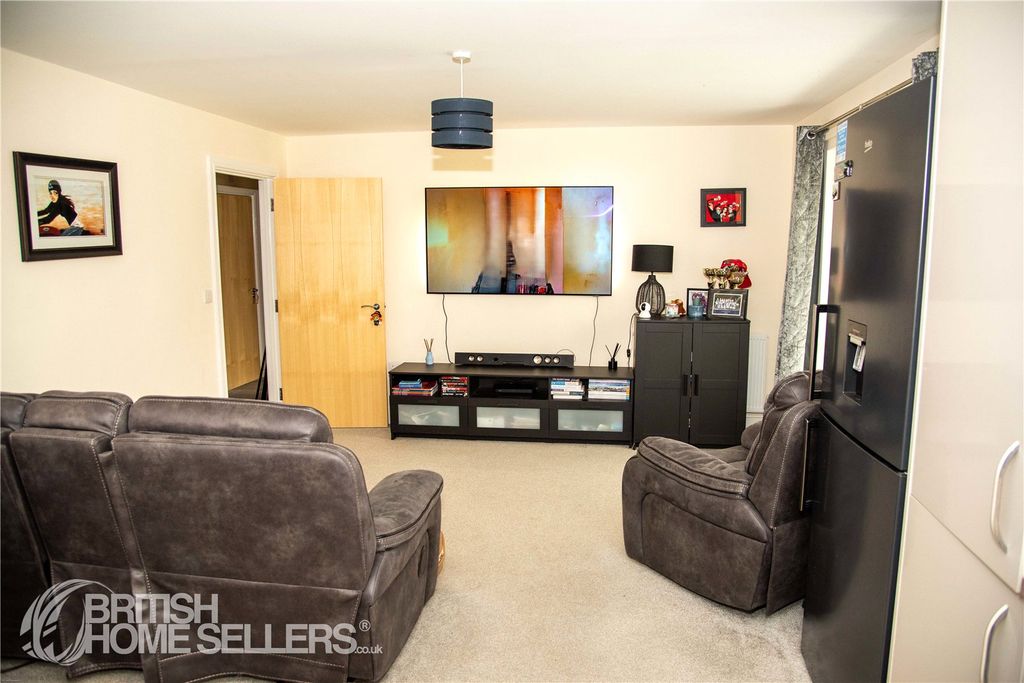 Additional image 4 of 2 bed flat for salePriors Orchard, Southbourne, Emsworth, West Sussex PO10