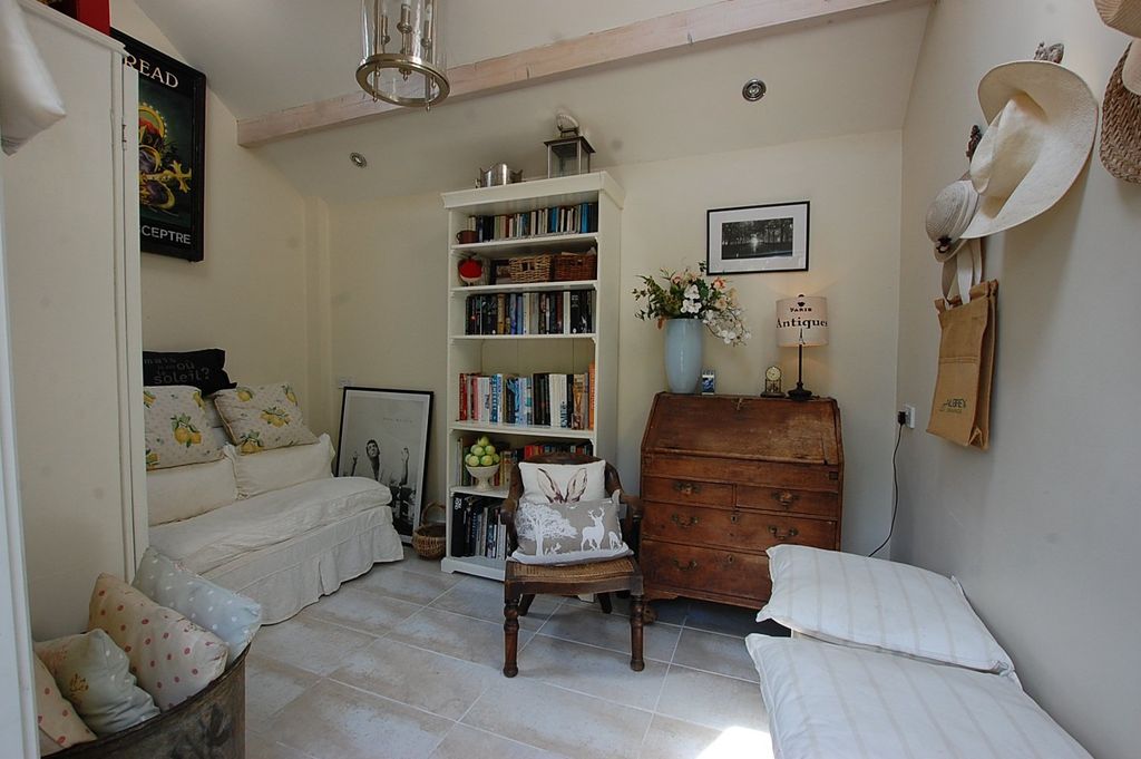 Additional image 31 of 4 bed end terrace house for saleKings Road, Ashton-Under-Lyne, Greater Manchester OL6