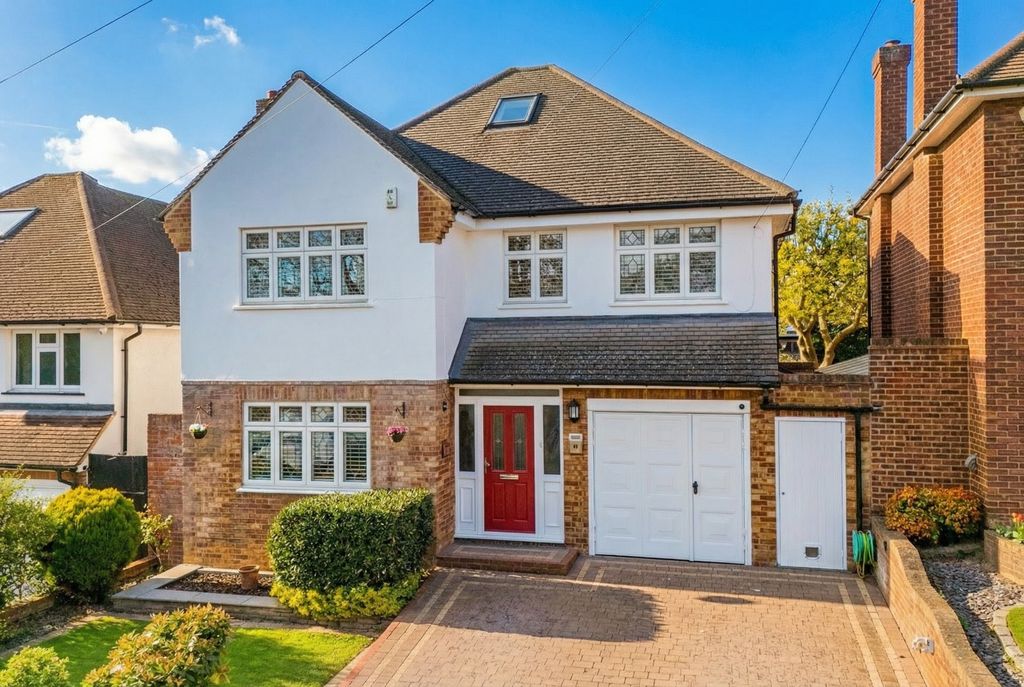 Additional image 2 of 5 bed detached house for saleGravel Hill Close, Bexleyheath, Kent DA6