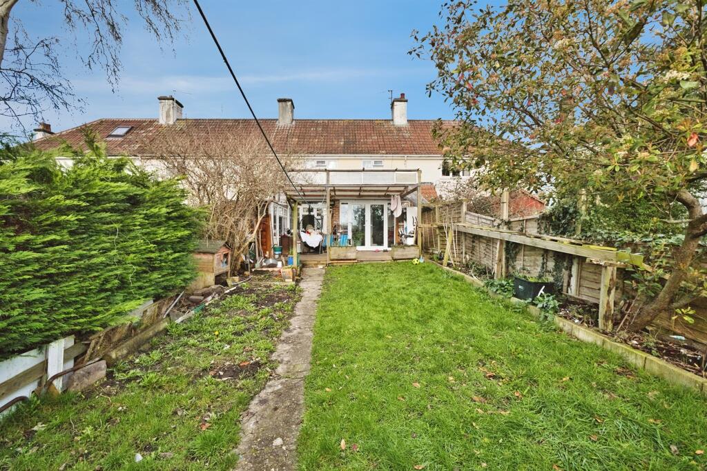Additional image 9 of Grass Royal, YEOVIL
