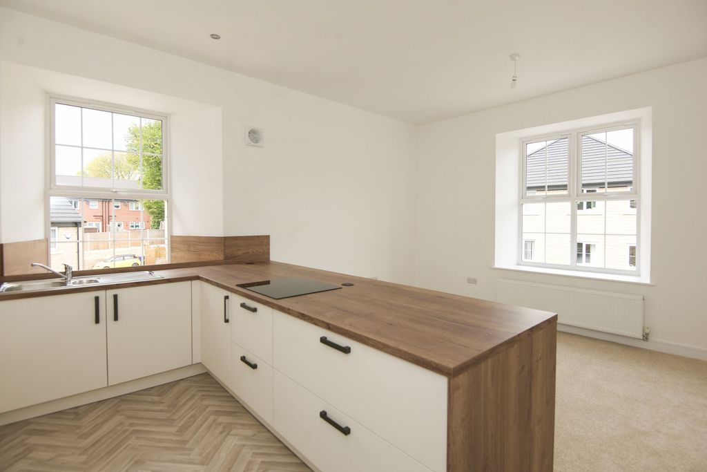 Additional image 8 of 2 bed flat for saleGratton Place, Chesterfield S41