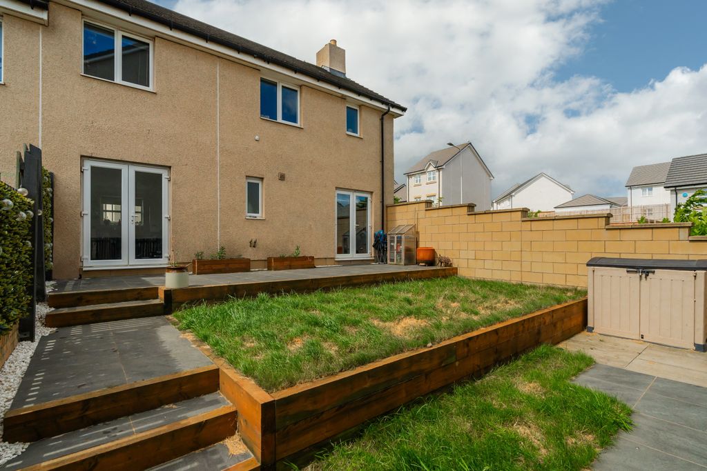 Additional image 16 of 3 bed villa for sale23 Carter Drive, Edinburgh EH17