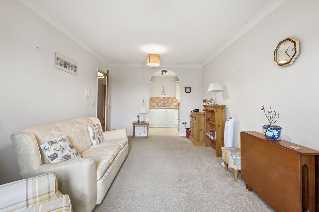 Additional image 6 of 1 bed flat for saleSuffolk Place, Woodbridge IP12