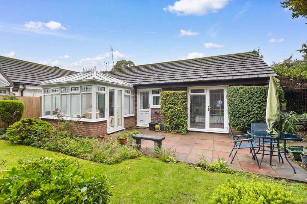 Additional image 3 of 2 bed bungalow for saleSpringfield Road, Alcester B49