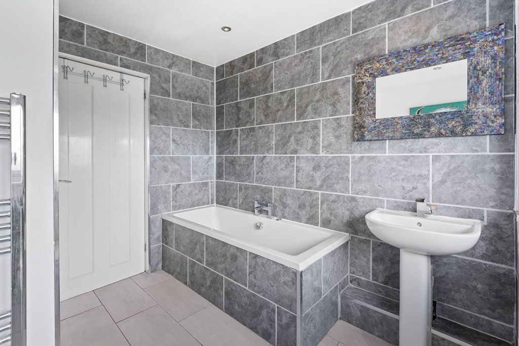 Additional image 25 of 4 bed semi-detached house for saleNether Currie Crescent, Currie, Edinburgh EH14
