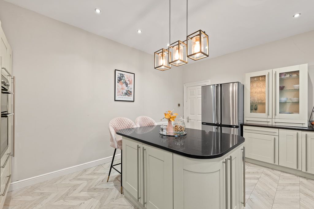 Additional image 13 of 6 bed detached house for saleDoncaster Road, Barnsley S70