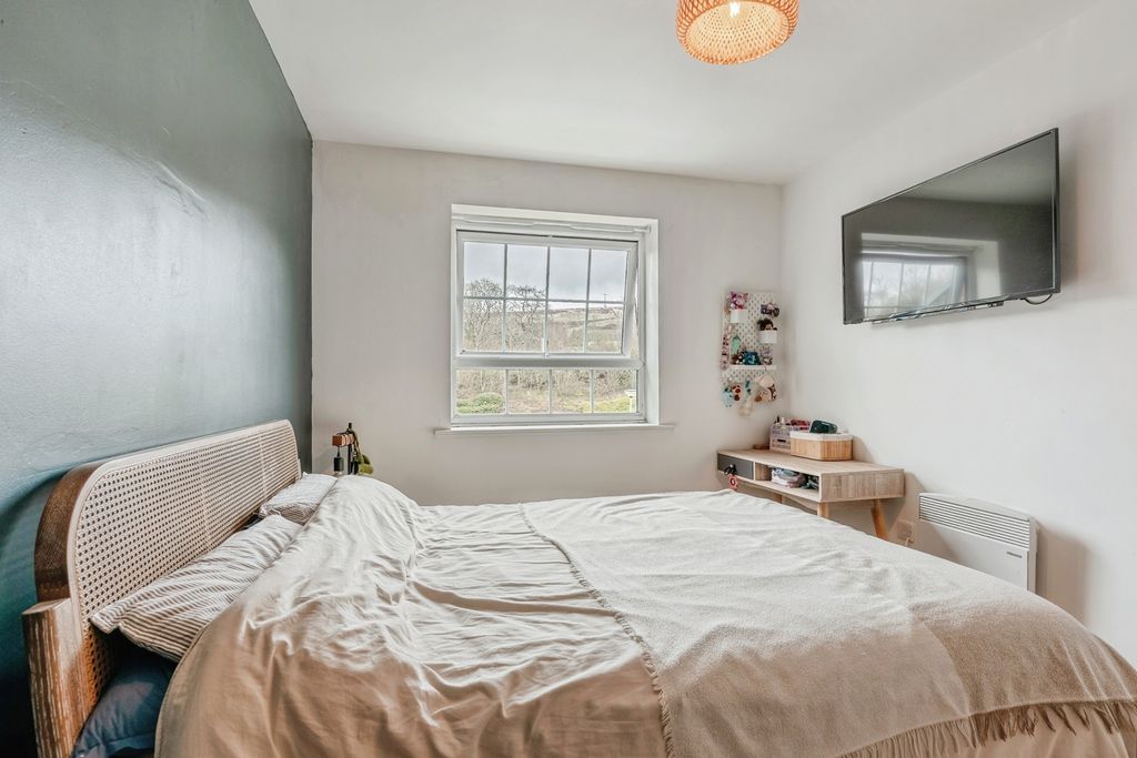 Additional image 13 of 2 bed flat for saleClough Gardens, Haslingden, Rossendale, Lancashire BB4