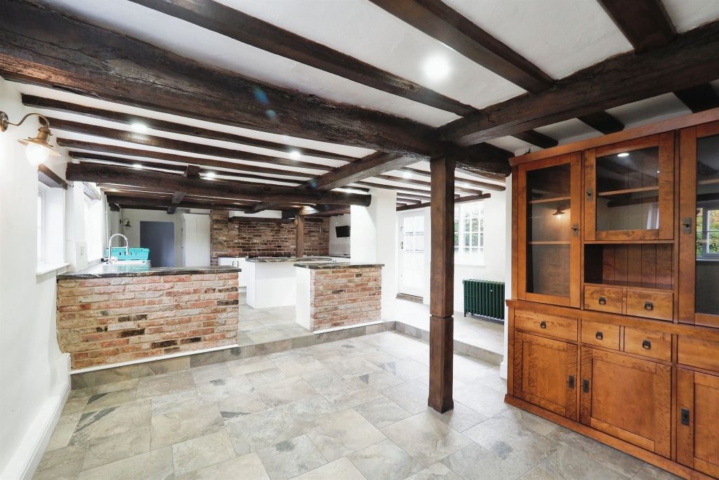 Additional image 3 of 5 bed detached house for saleMain Street, Hemington, Derby DE74