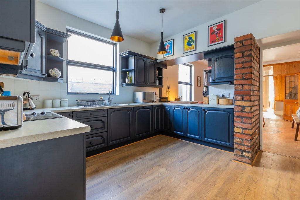 Additional image 10 of 4 bed terraced house for saleKimberley Road, Penylan, Cardiff CF23
