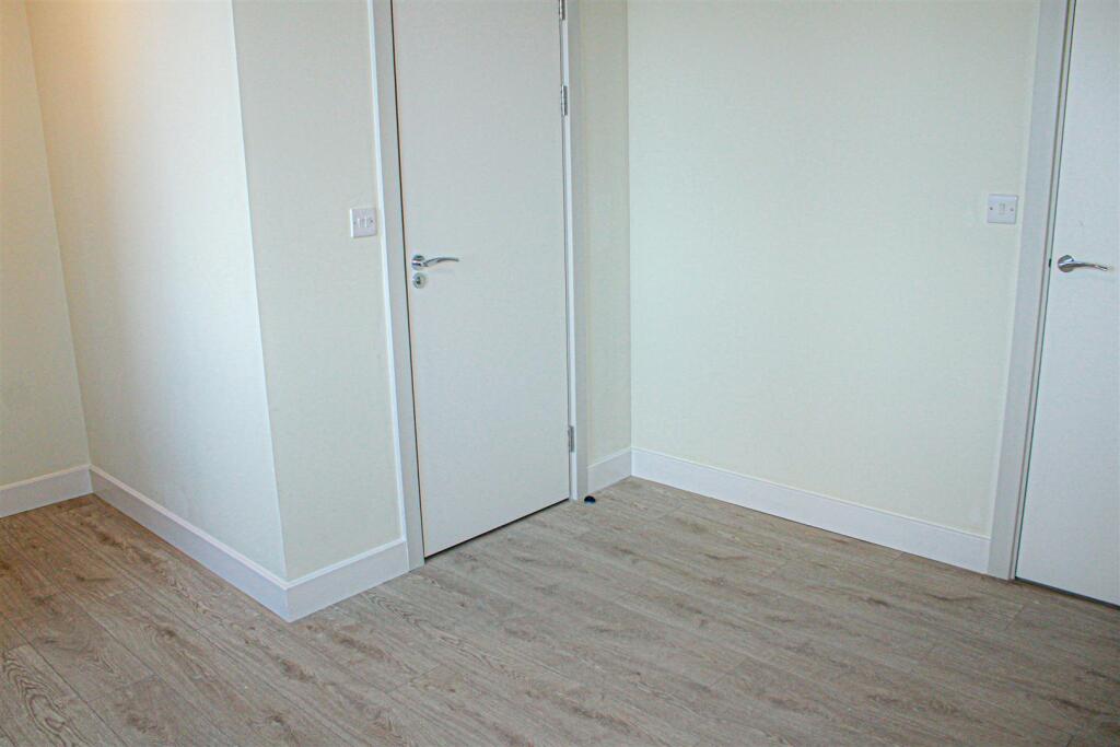Additional image 9 of Three Bedroom Birmingham Road, West bromwich