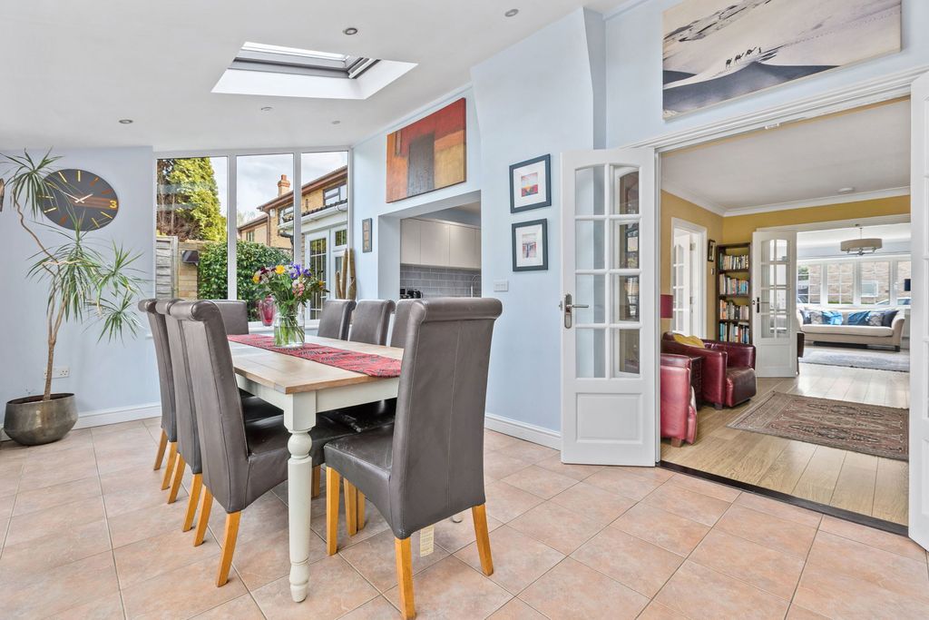 Additional image 2 of 4 bed detached house for saleSwanbourne Close, Biggleswade SG18