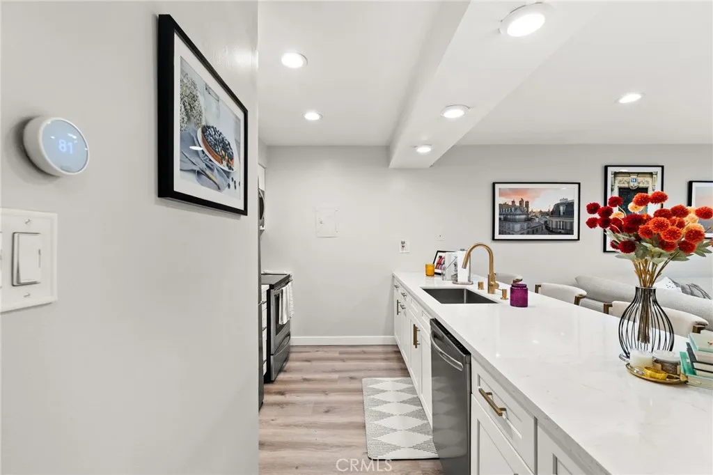 Additional image 14 of 4950 Louise Ave Unit 304, Encino, CA 91316