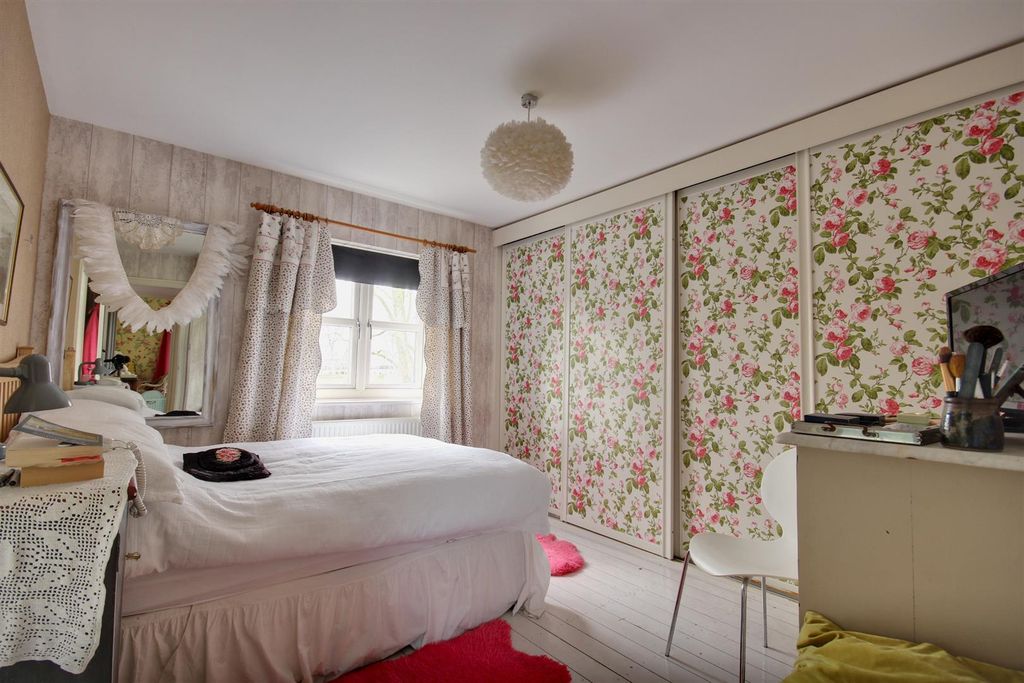 Additional image 18 of 4 bed detached house for saleQueensgate, Beverley HU17