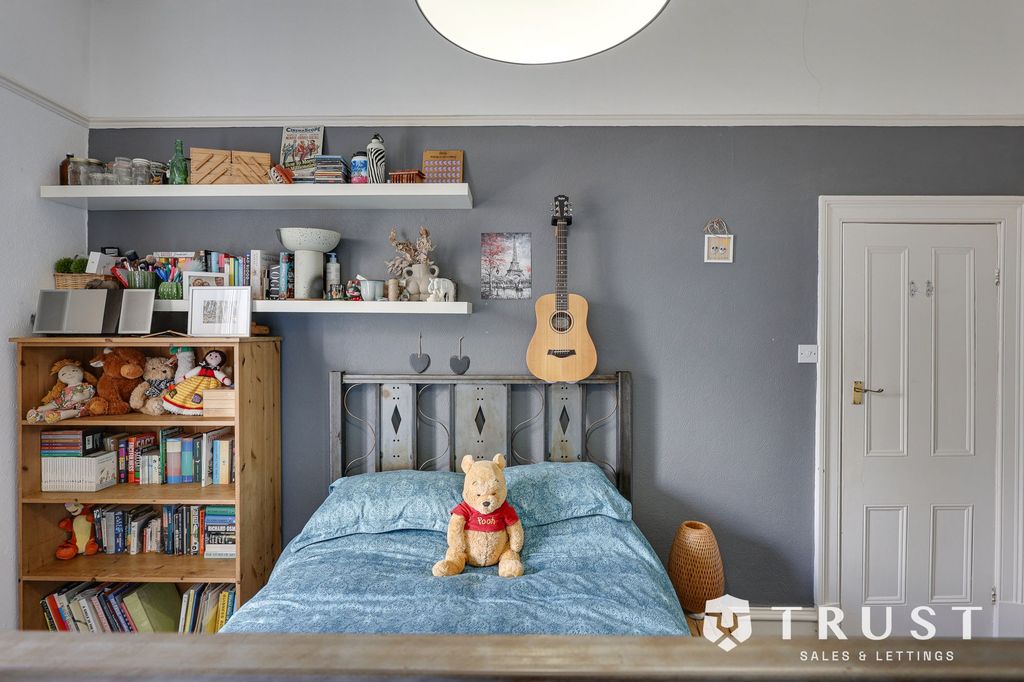 Additional image 26 of 4 bed terraced house for saleGrosvenor Road, Batley WF17
