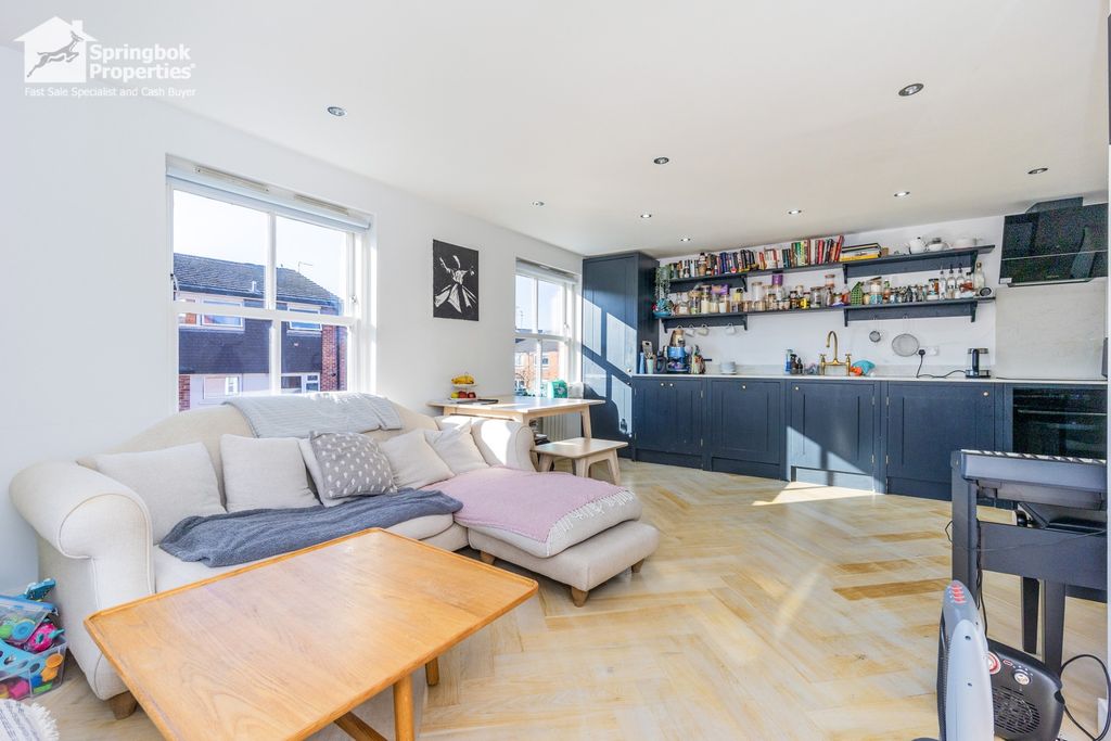 Additional image 4 of 2 bed flat for saleLibrary Place, 44 London Road, Alderley Edge, Cheshire SK9