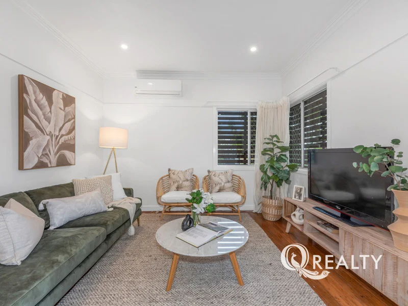 50 Newman Rd, Wavell Heights QLD 4012 photo 3