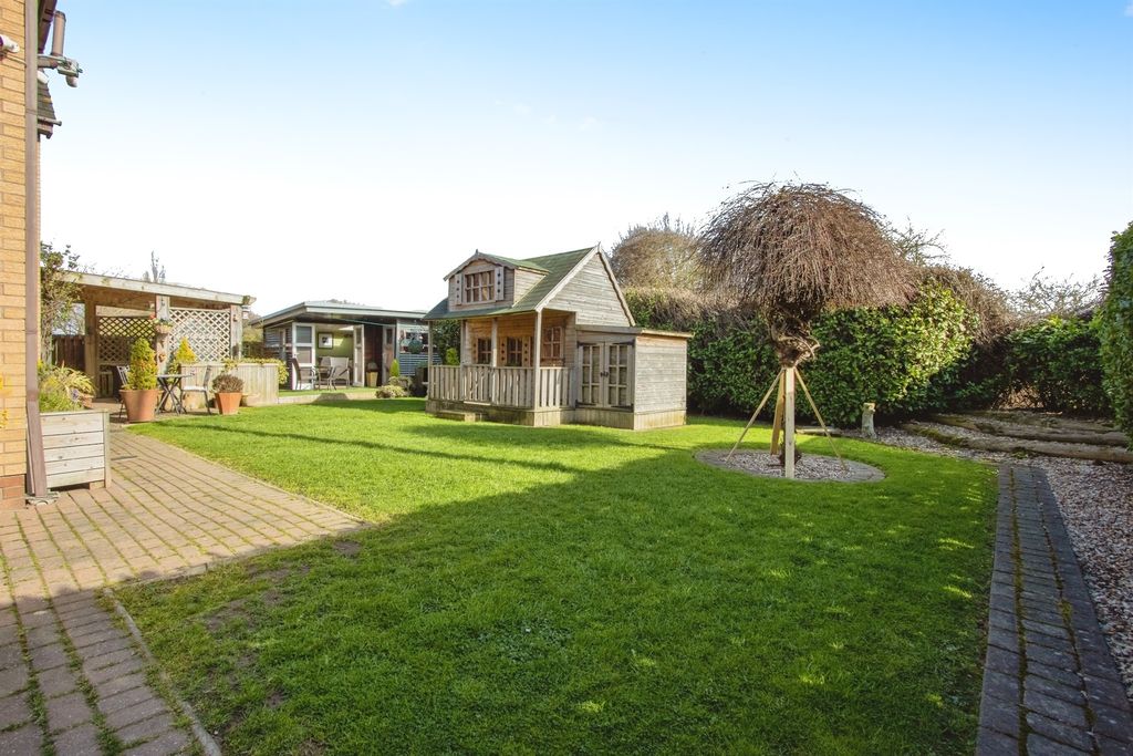 Additional image 17 of 4 bed detached house for saleTipsey Court, Mapplewell, Barnsley S75