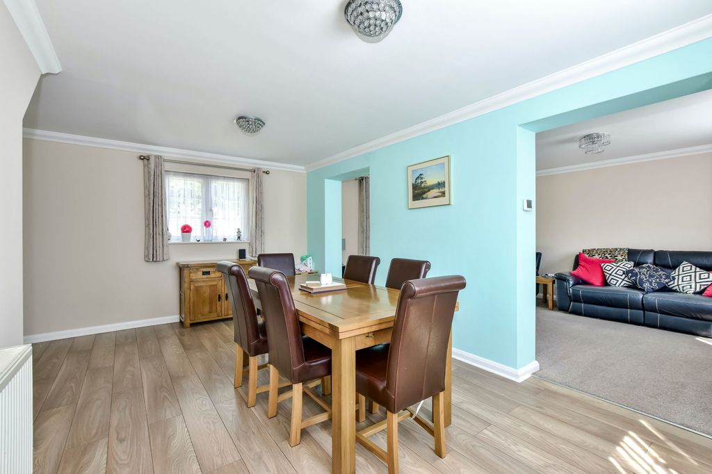 Additional image 6 of 3 bed detached house for saleOak Green, Abbots Langley WD5