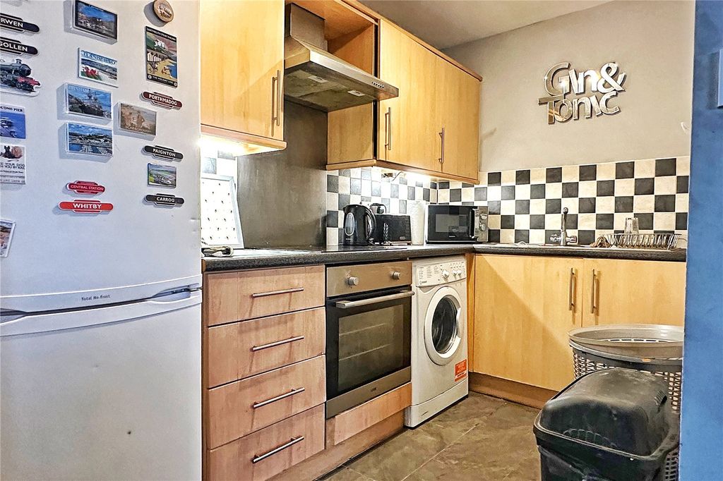 Additional image 5 of 2 bed flat for saleHarper Mill, Mossley Road, Ashton-Under-Lyne, Greater Manchester OL6