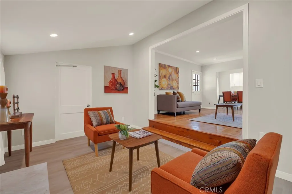 Additional image 58 of 3827 Lomina Ave, Long Beach, CA 90808