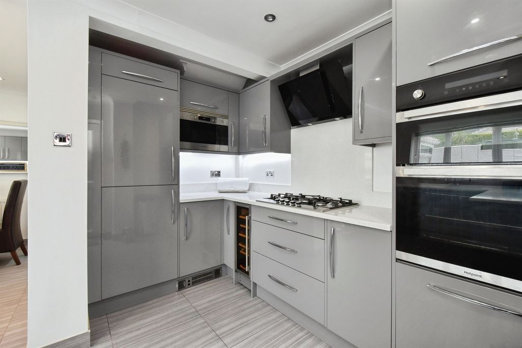 Additional image 6 of 4 bed detached house for saleCypress Court, Aberdare CF44