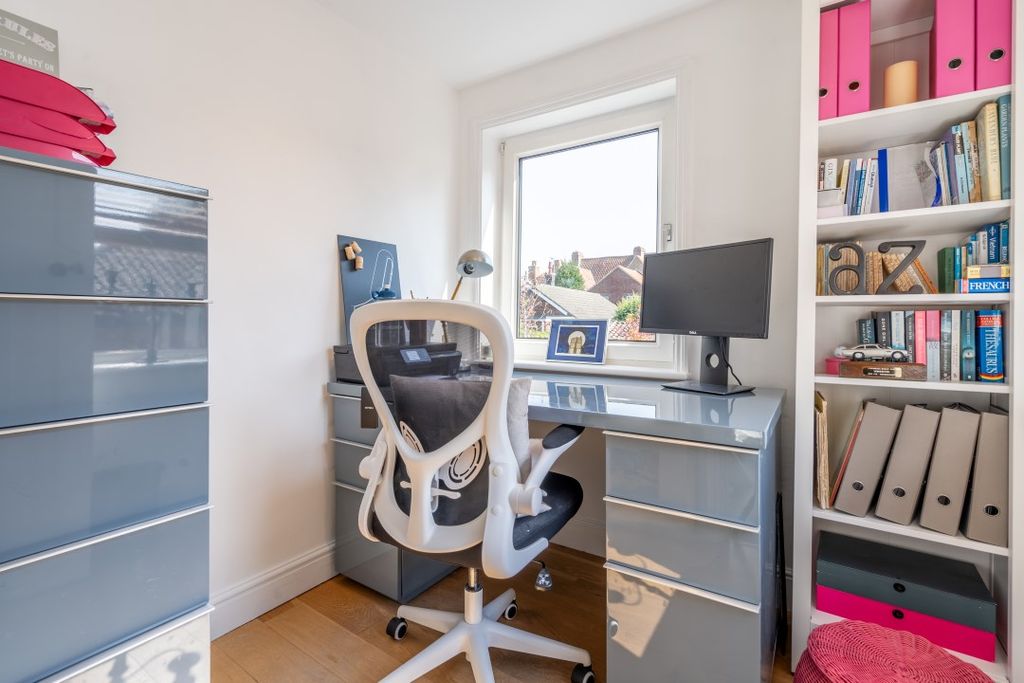 Additional image 15 of 3 bed town house for saleCliff Cottages, Puddingmoor, Beccles NR34