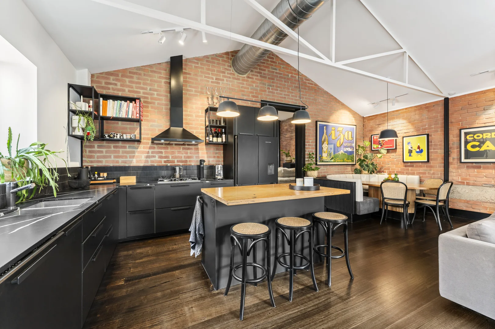 Additional image 3 of 1/635 Burwood Road, Hawthorn VIC 3122
