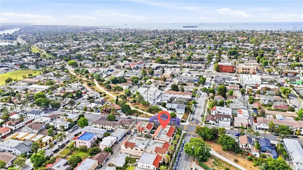 Additional image 112 of 800 Termino Avenue Unit 5, Long Beach, CA 90804